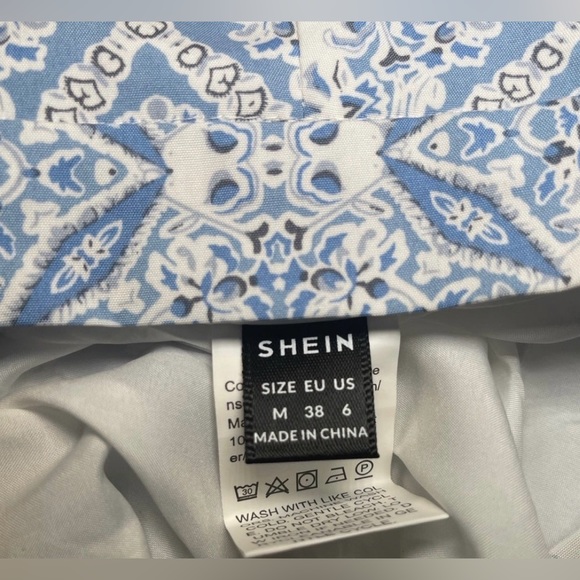 SHEIN paisley pant - Picture 3 of 3